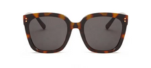 Load image into Gallery viewer, Erin Sunglasses - Tortoiseshell