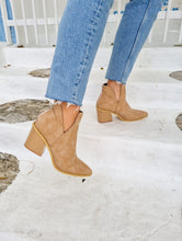 Load image into Gallery viewer, Steph Ankle Cut Block Heel Boots - Natural Beige