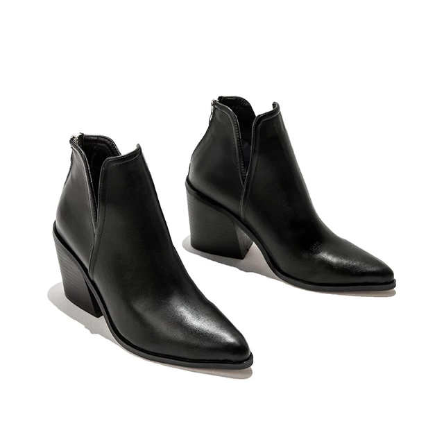 Steph Ankle Cut Block Heel Boots - Black